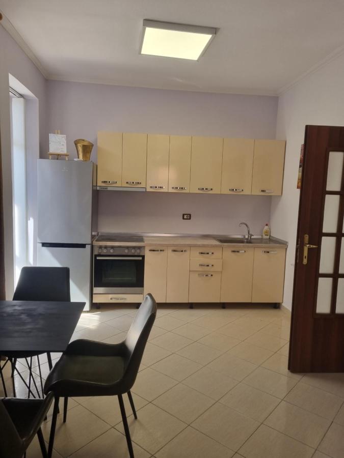Glamorous Apartment In تيرانا المظهر الخارجي الصورة